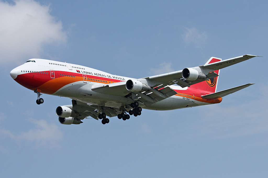 D2-TEA · Boeing 747-312M · (JNB / FAOR)