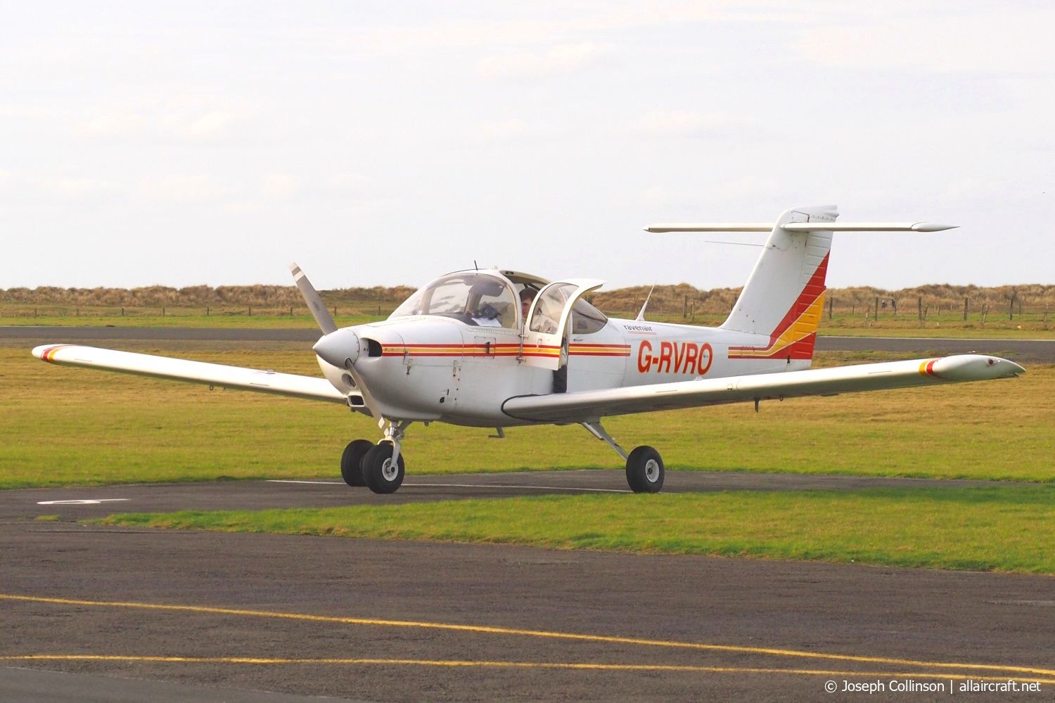 G-RVRO · Piper PA-38-112 Tomahawk · (EGCK)