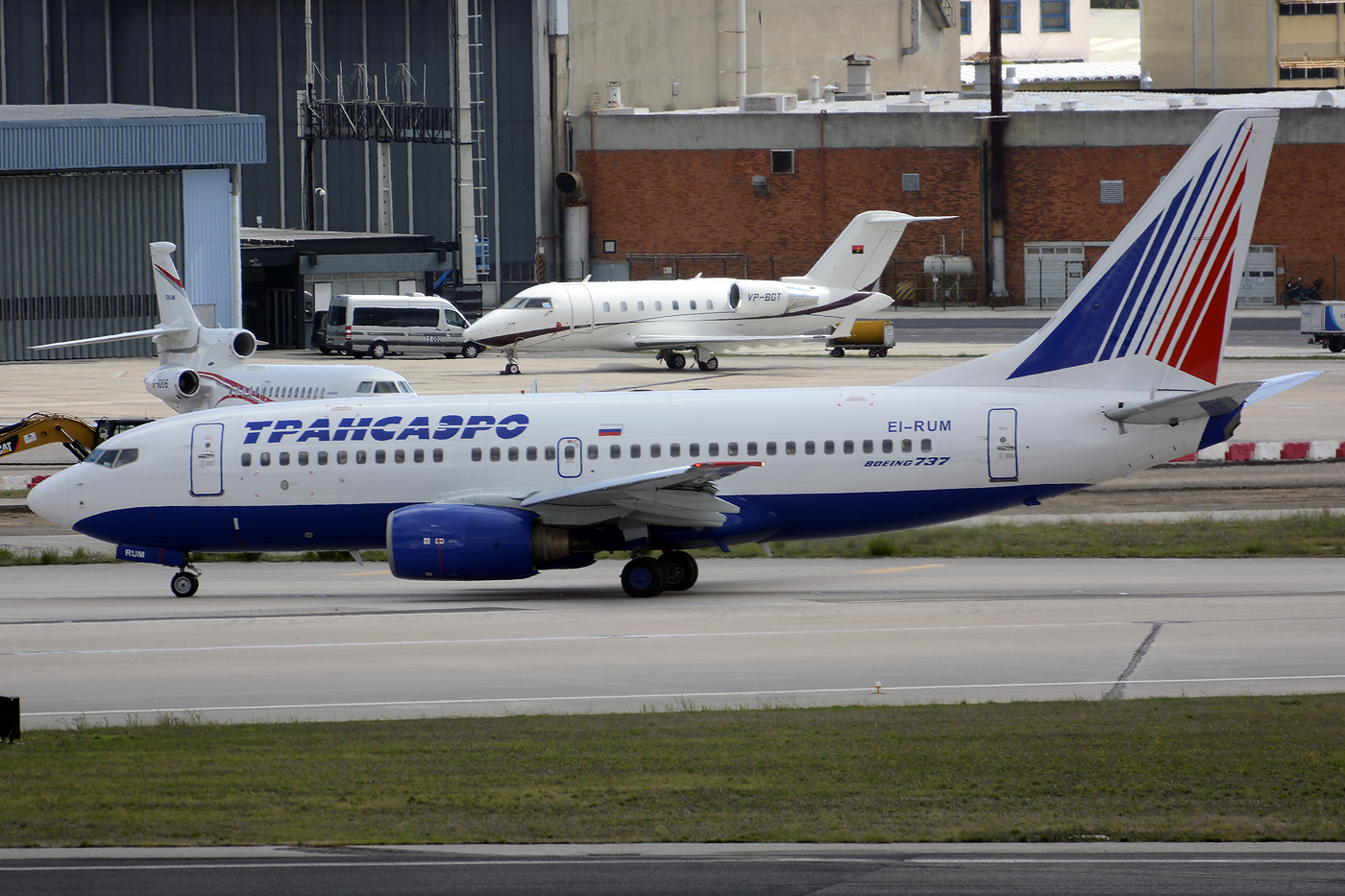 EI-RUM · Boeing 737-7K9 · (LIS / LPPT)