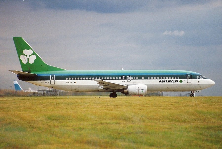 EI-BXA · Boeing 737-448 · (LHR / EGLL)