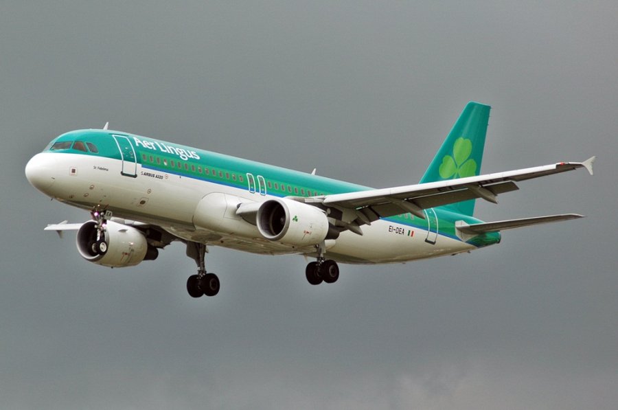 EI-DEA · Airbus A320-214 · (LHR / EGLL)