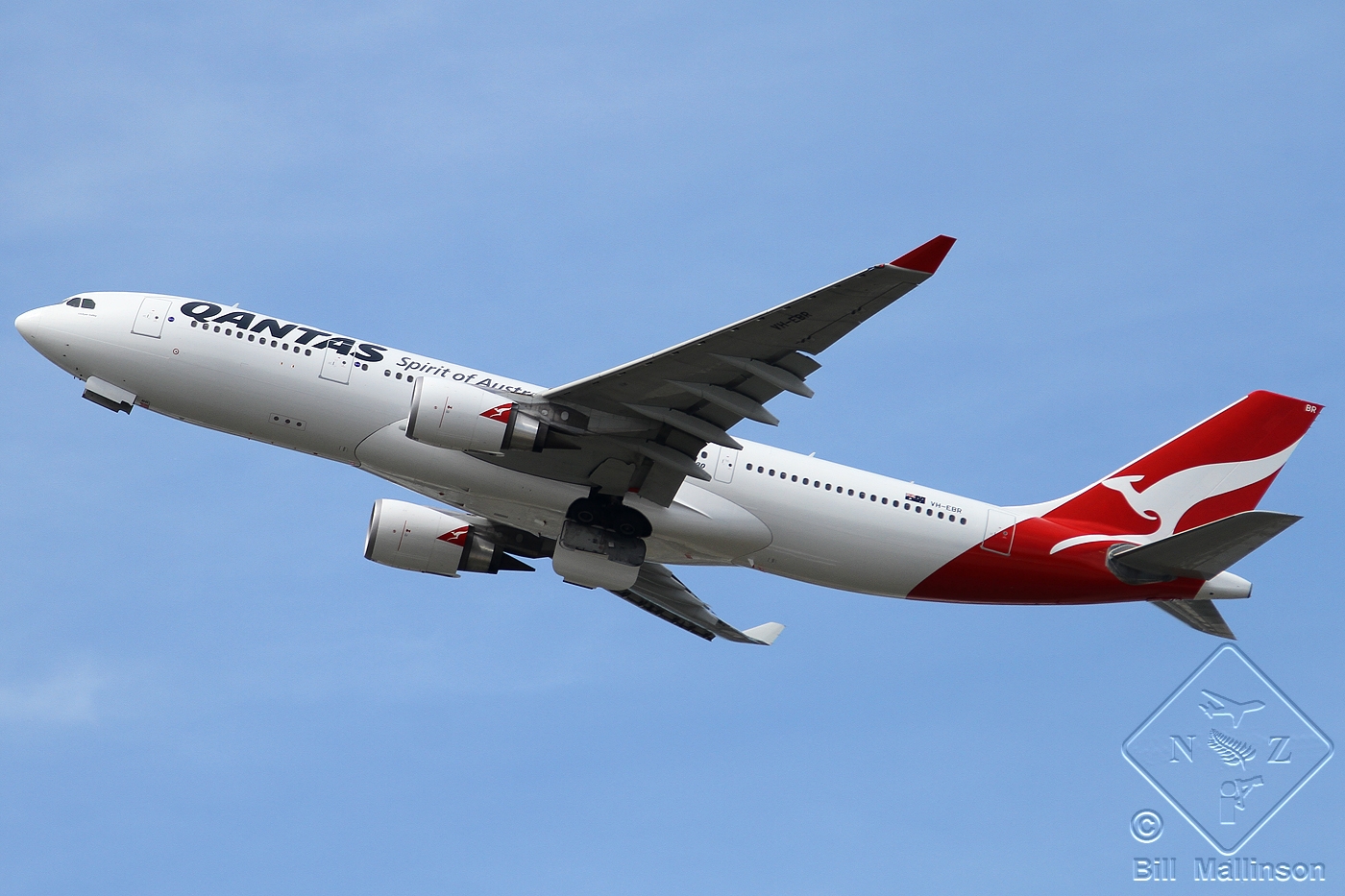 VH-EBR · Airbus A330-202 · (SYD / YSSY)