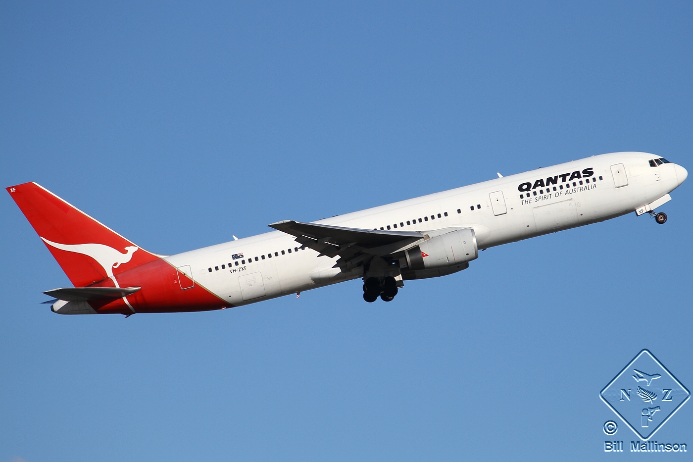 VH-ZXF · Boeing 767-336/ER · (SYD / YSSY)