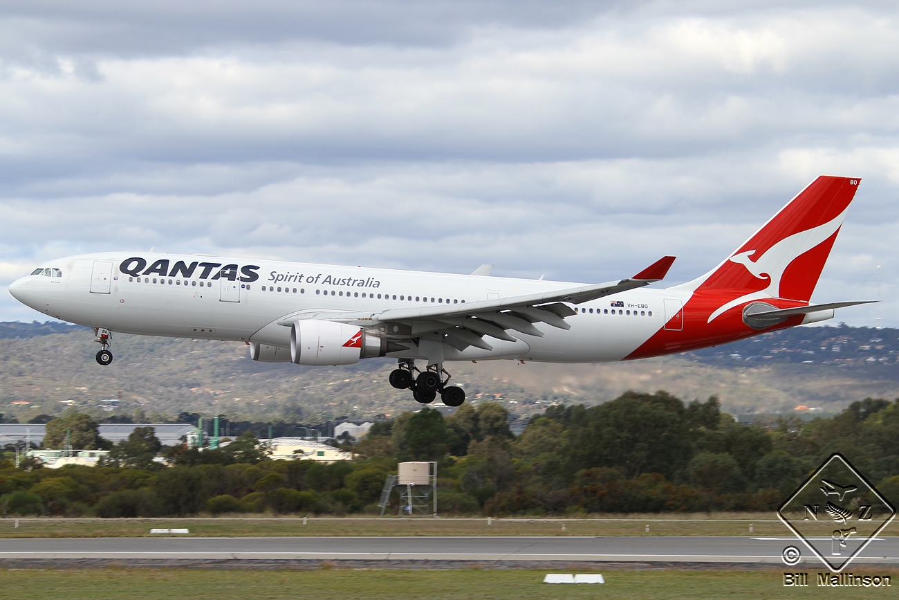 VH-EBO · Airbus A330-202 · (PER / YPPH)