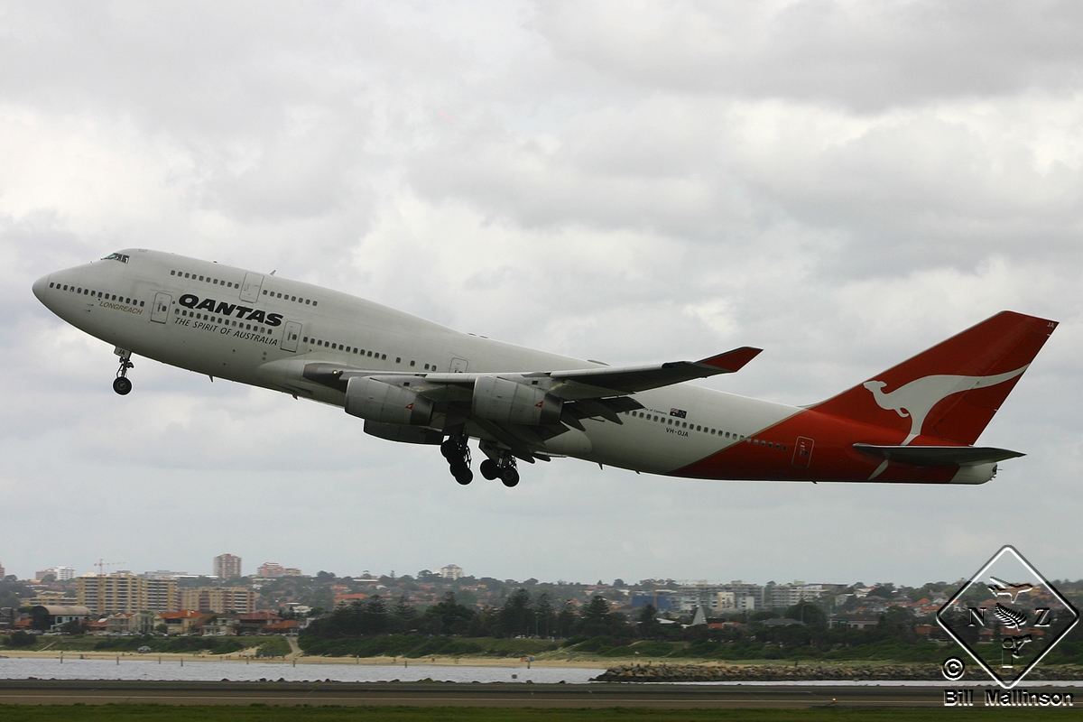 VH-OJA · Boeing 747-438 · (SYD / YSSY)