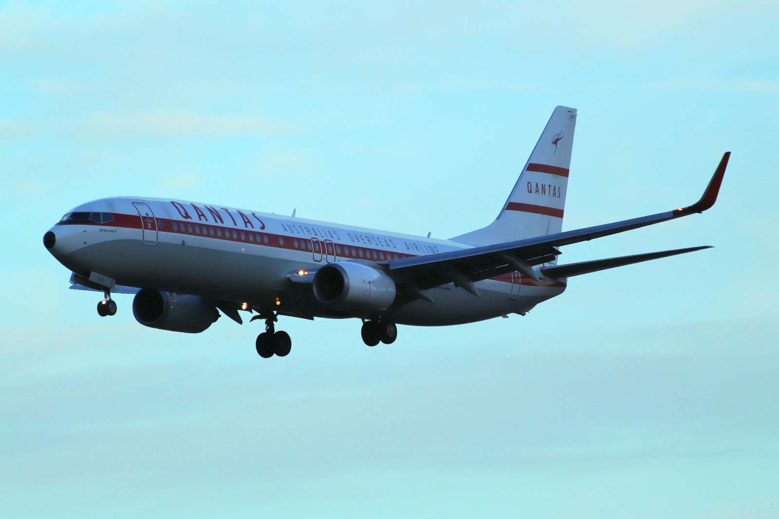 VH-VXQ · Boeing 737-838(WL) · (SYD / YSSY)