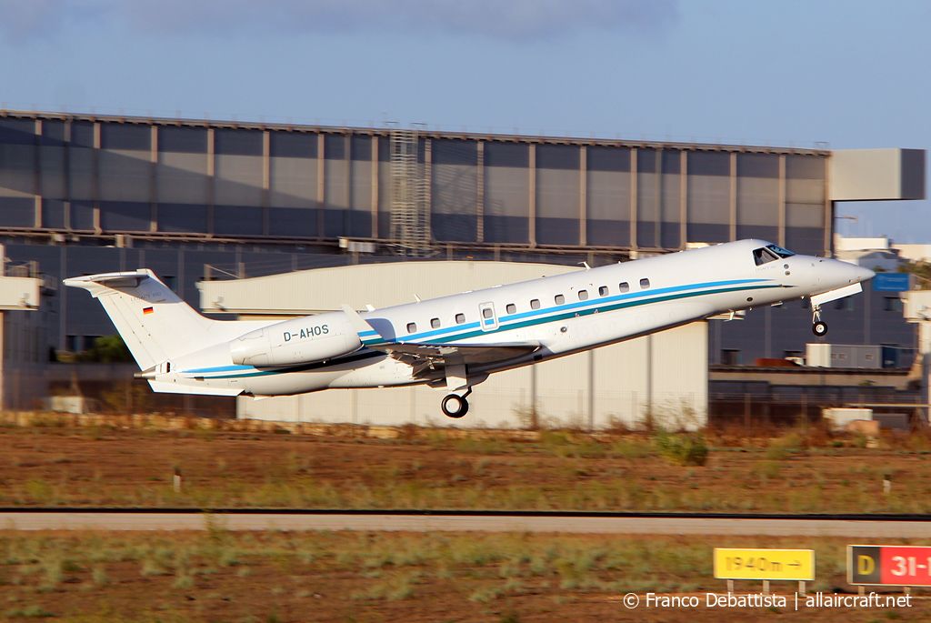 D-AHOS · Embraer ERJ-135BJ Legacy 650 · (MLA / LMML)