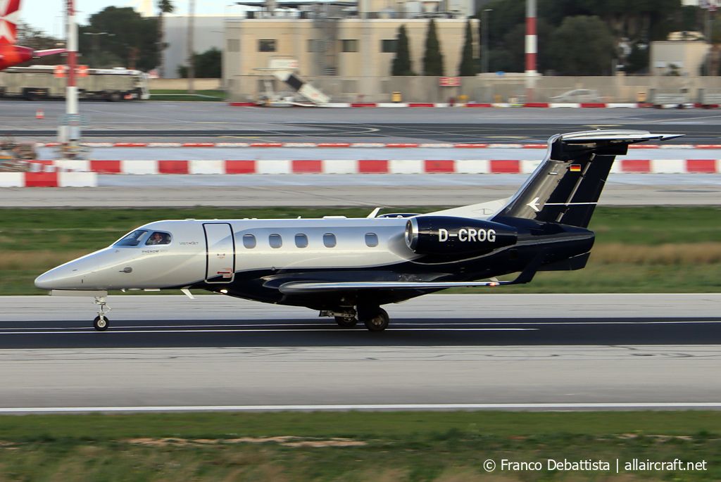 D-CROG · Embraer EMB-505 Phenom 300 · (MLA / LMML)