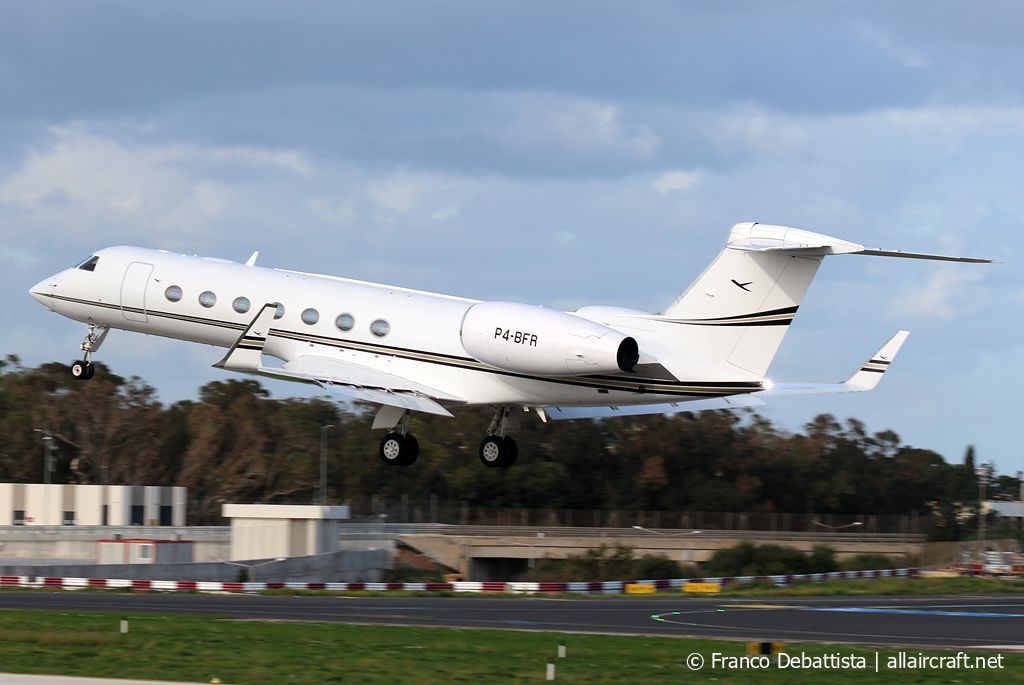 P4-BFR · Gulfstream Aerospace G550 · (MLA / LMML)