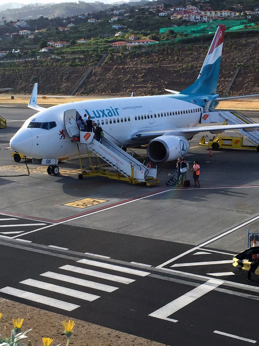 LX-LGS · Boeing 737-7C9(WL) · (FNC / LPMA)