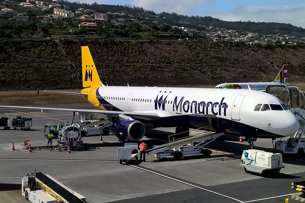 G-OZBI · Airbus A321-231 · (FNC / LPMA)