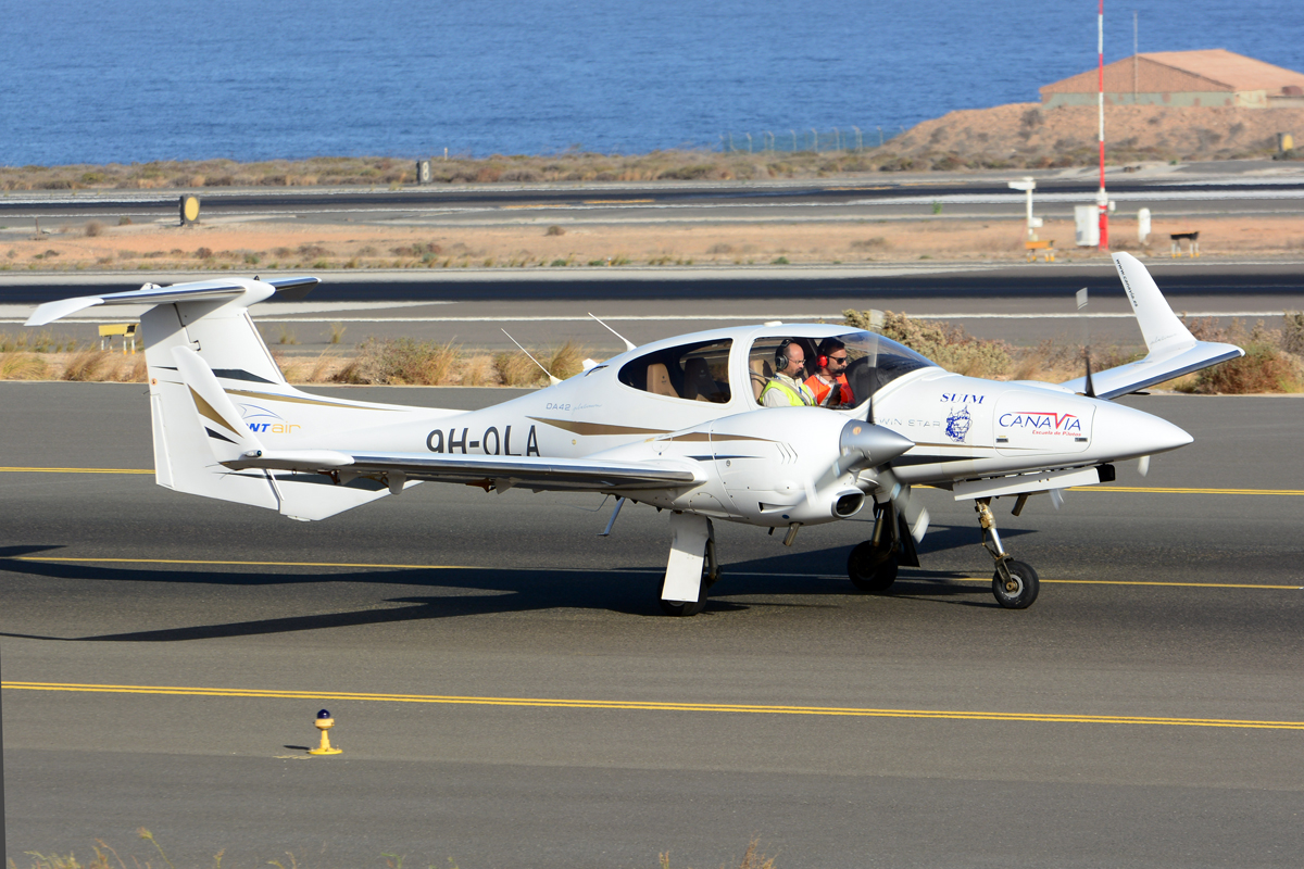 9H-OLA · Diamond DA-42 Twin Star · (LPA / GCLP)