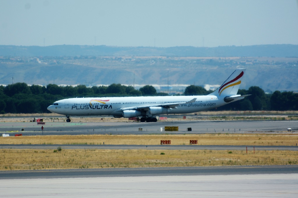 EC-MFA · Airbus A340-313X · (MAD / LEMD)