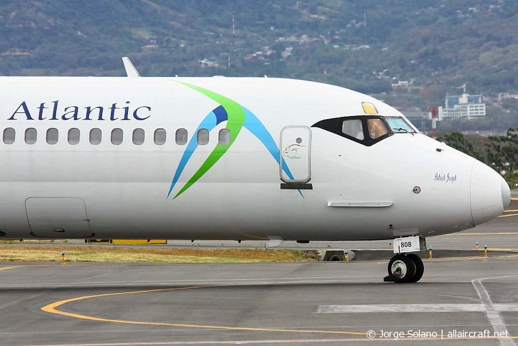 N808WA · McDonnell Douglas MD-83 · (SJO / MROC)
