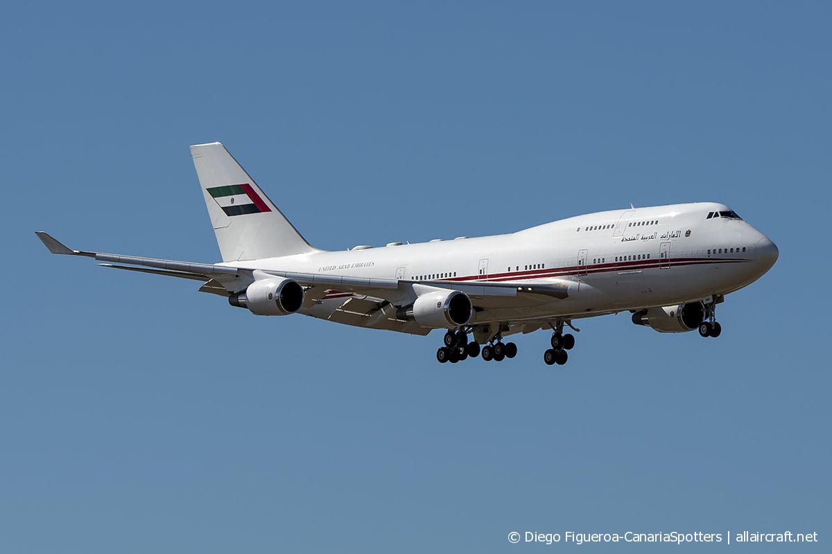 A6-HMM · Boeing 747-48E(M) · (LPA / GCLP)
