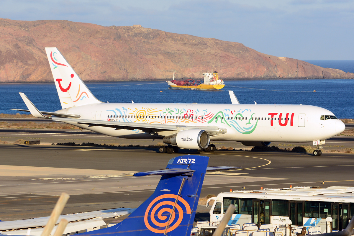 HB-JJF · Boeing 767-316(ER)(WL) · (LPA / GCLP)