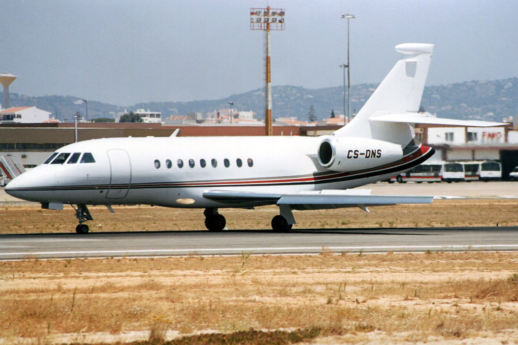 CS-DNS · Dassault Falcon 2000 · (FAO / LPFR)