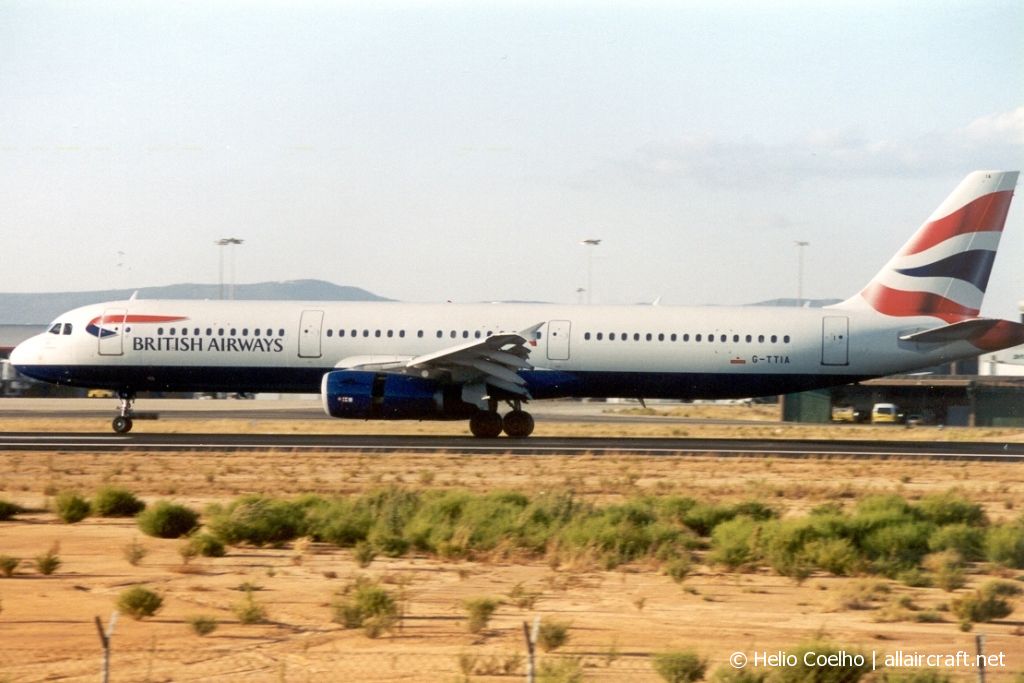 G-TTIA · Airbus A321-231 · (FAO / LPFR)