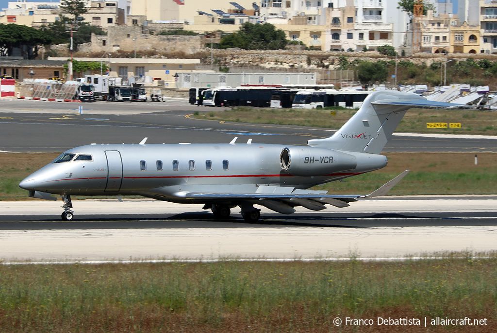 9H-VCR · Bombardier BD-100-1A10 Challenger 350 · (MLA / LMML)