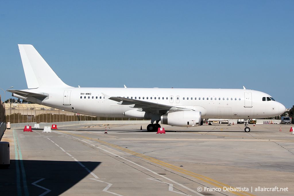 9H-MMO · Airbus A320-232 · (MLA / LMML)