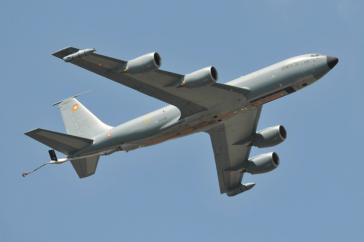 739 · Boeing C-135FR Stratotanker · -