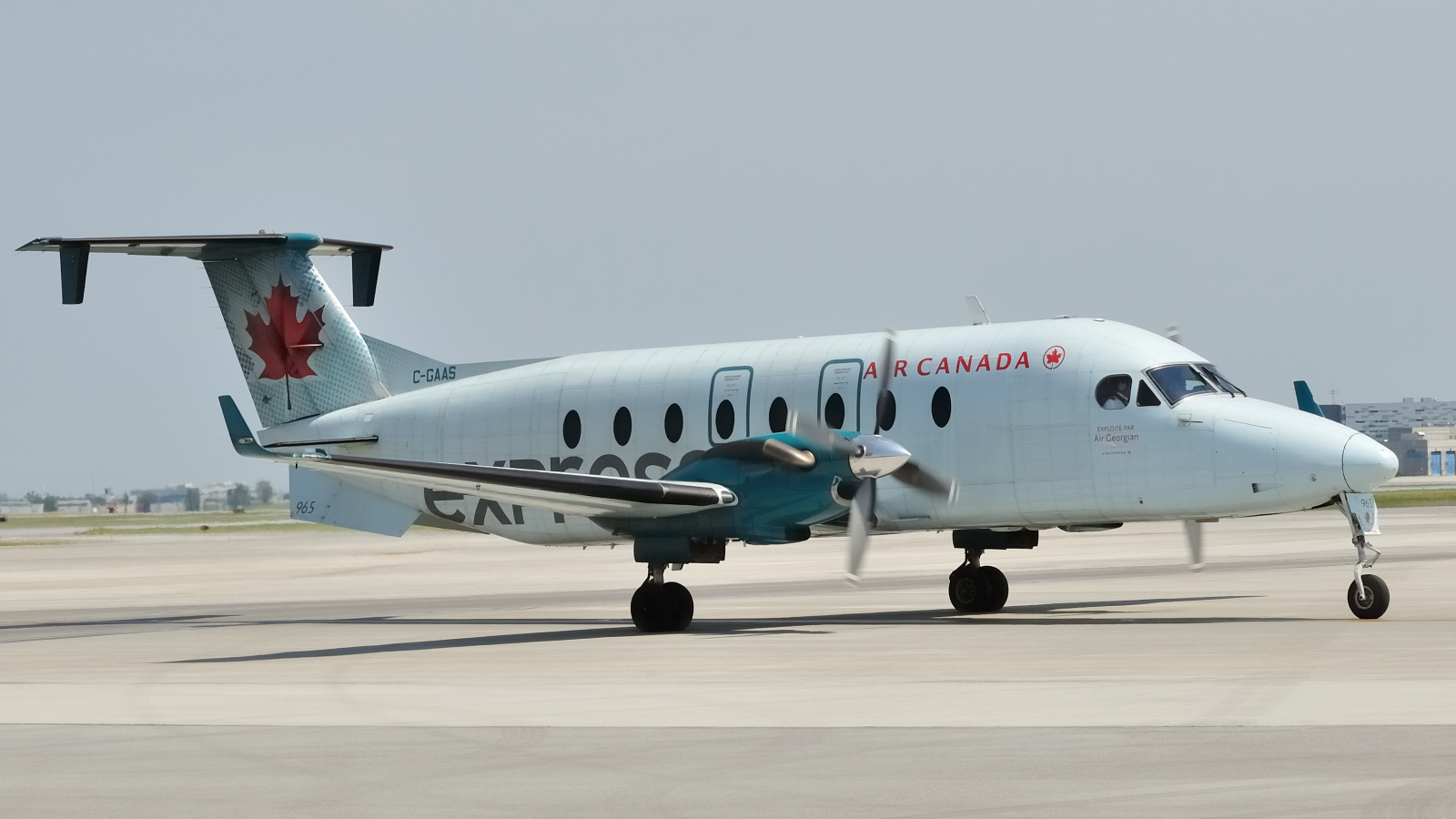 C-GAAS · Beechcraft 1900D · (YUL / CYUL)
