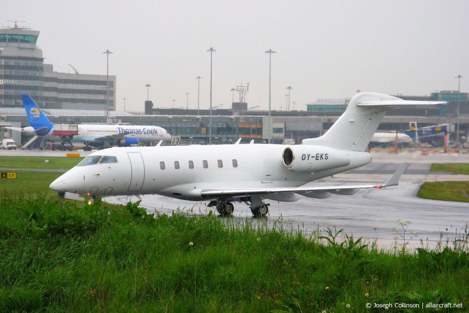 OY-EKS · Bombardier BD-100-1A10 Challenger 300 · (MAN / EGCC)