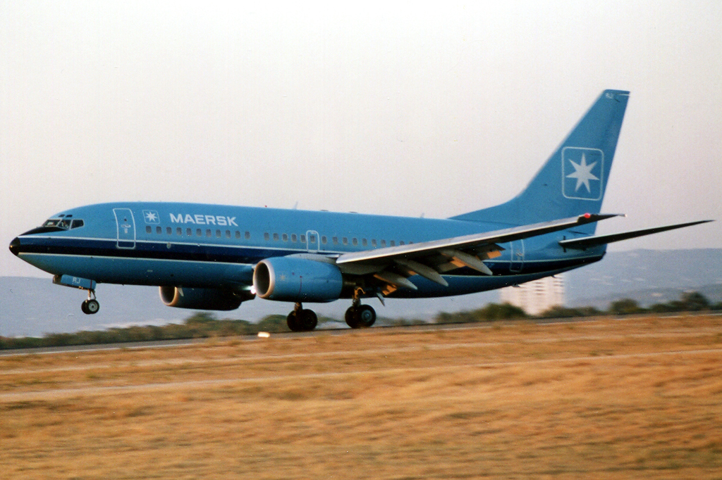 OY-MRJ · Boeing 737-7L9 · (FAO / LPFR)