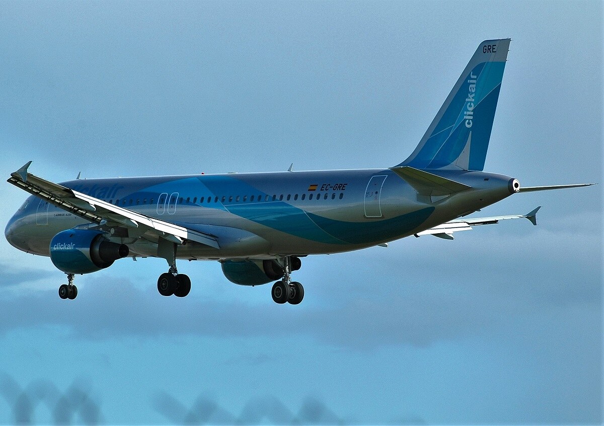EC-GRE · Airbus A320-211 · (LIS / LPPT)