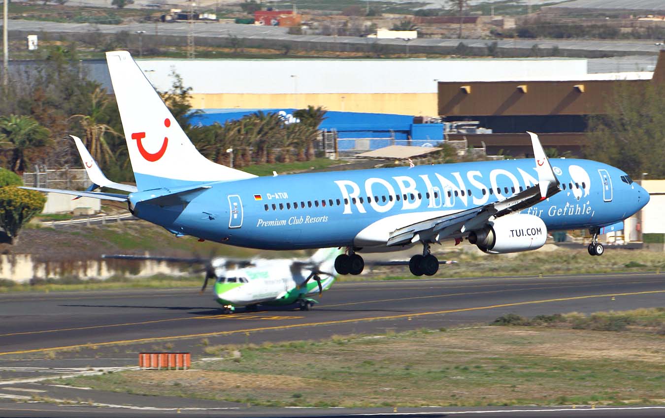 D-ATUI · Boeing 737-8K5(WL) · (LPA / GCLP)