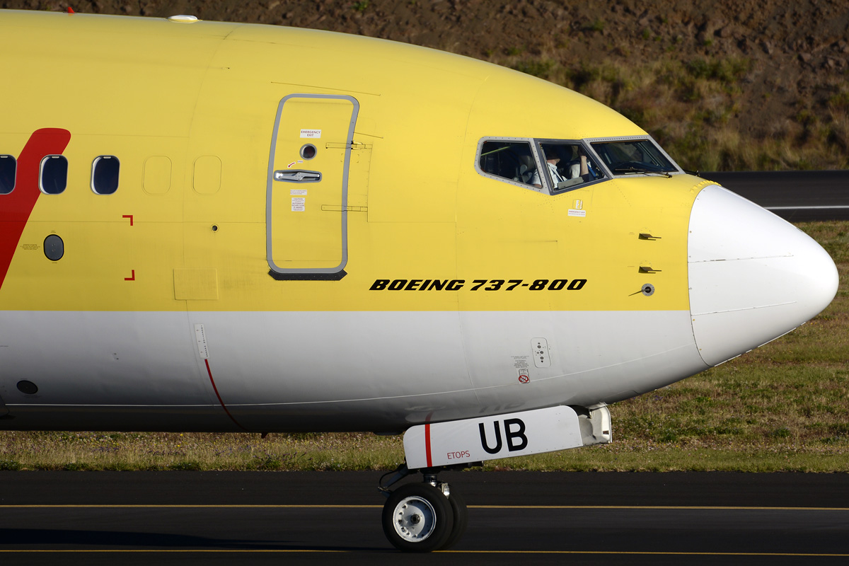 D-ATUB · Boeing 737-8K5(WL) · (FNC / LPMA)