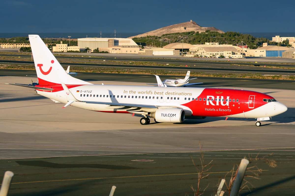 D-ATUZ · Boeing 737-8K5(WL) · (LPA / GCLP)