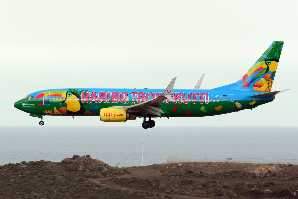 D-ATUJ · Boeing 737-8K5(WL) · (LPA / GCLP)