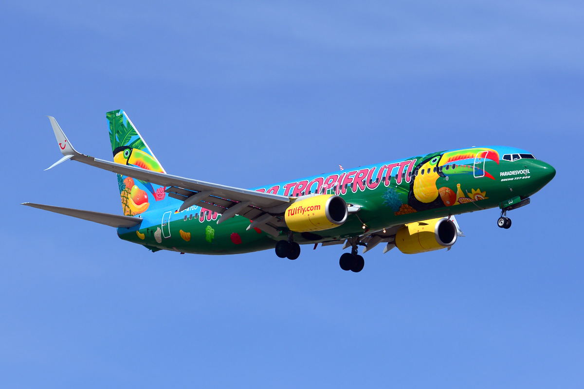 D-ATUJ · Boeing 737-8K5 · (LPA / GCLP)