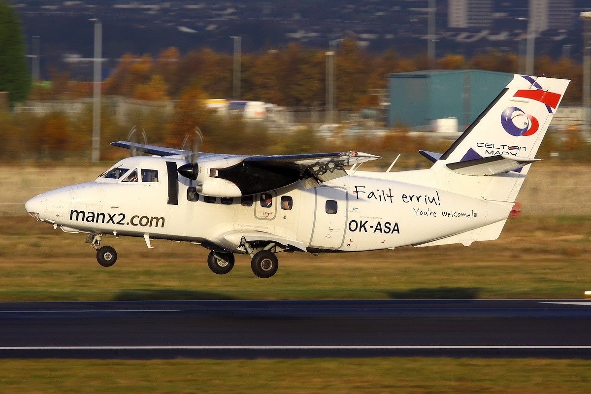 OK-ASA · Let L-410UVP-E Turbolet · (LCY / EGLC)