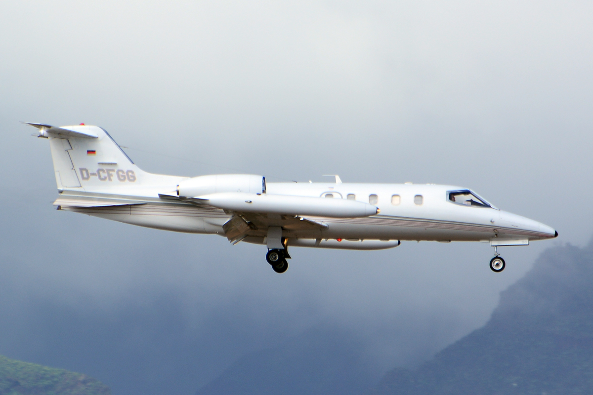 D-CFGG · Gates Learjet 36A · (LPA / GCLP)