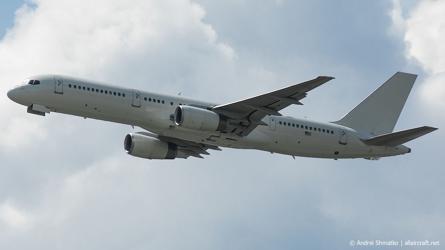 02-5001 · Boeing C-32B · (DNA / RODN)