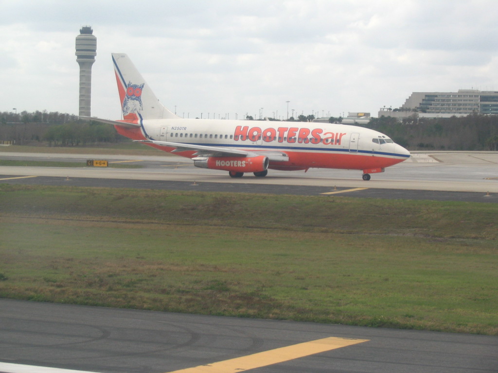 N250TR · Boeing 737-2K5/Adv · (MCO / KMCO)
