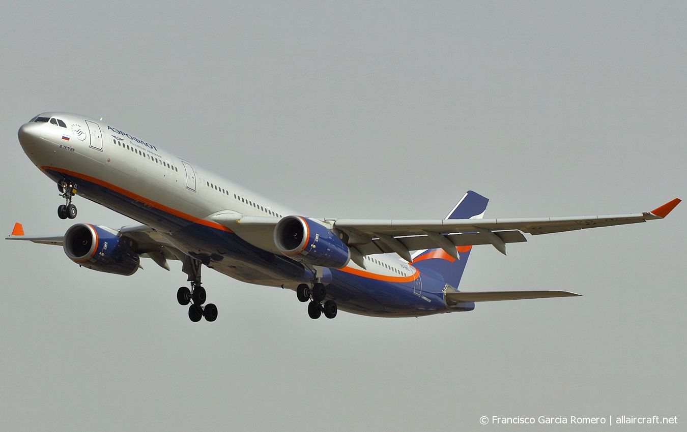 VQ-BEL · Airbus A330-343 · (LPA / GCLP)