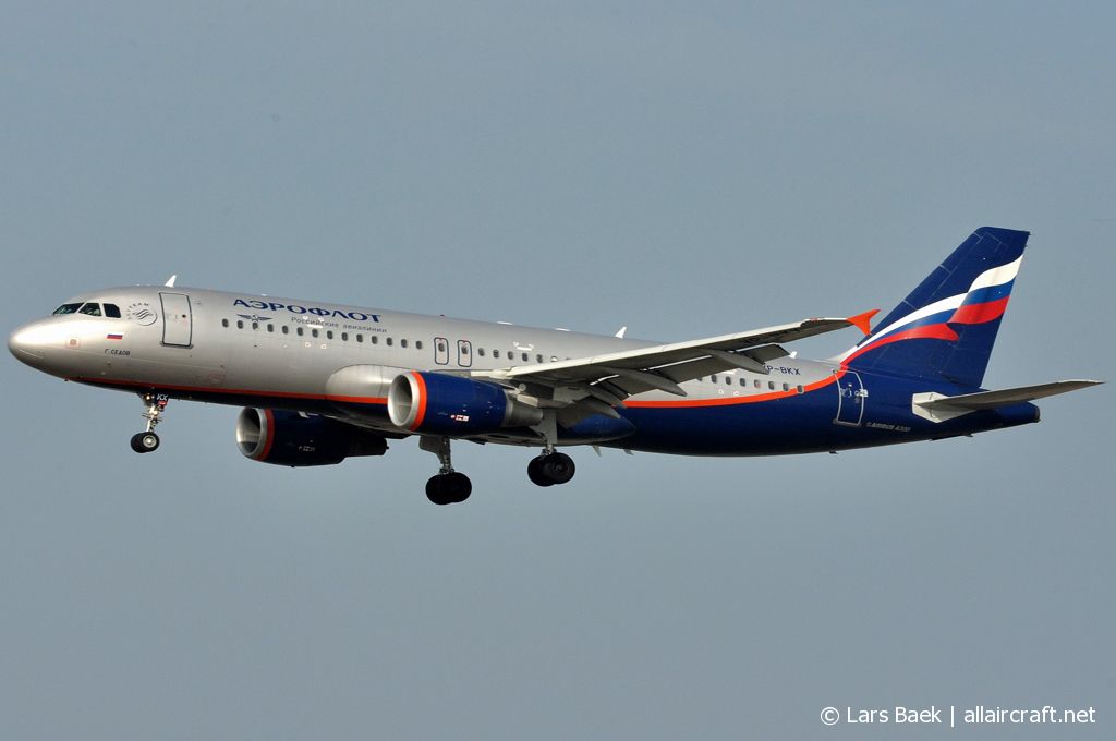 VP-BKX · Airbus A320-214 · (CPH / EKCH)