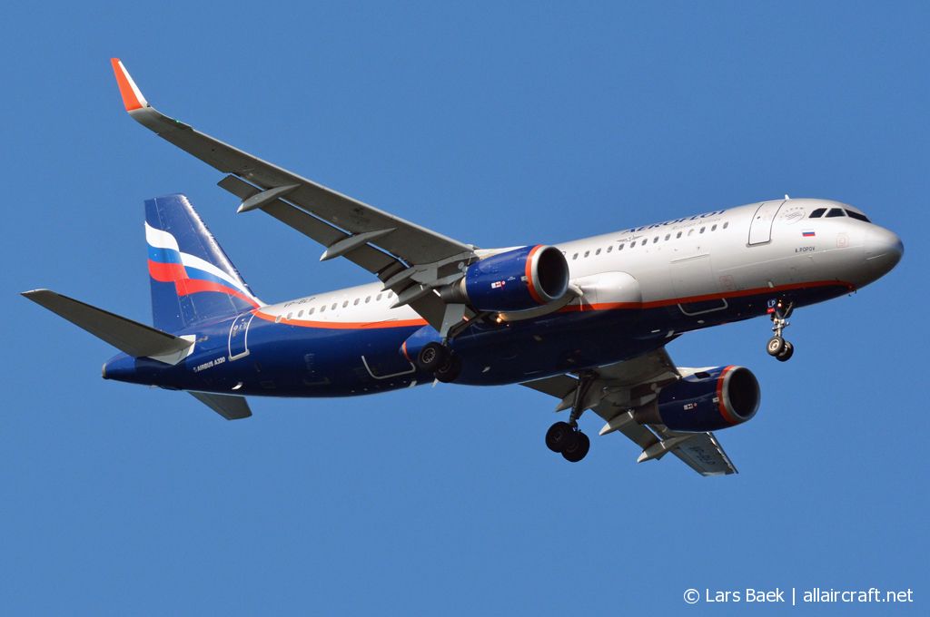 VP-BLP · Airbus A320-214(WL) · (CPH / EKCH)