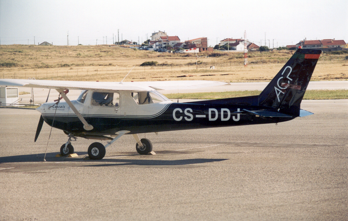 CS-DDJ · Cessna 152 · (LPCS)