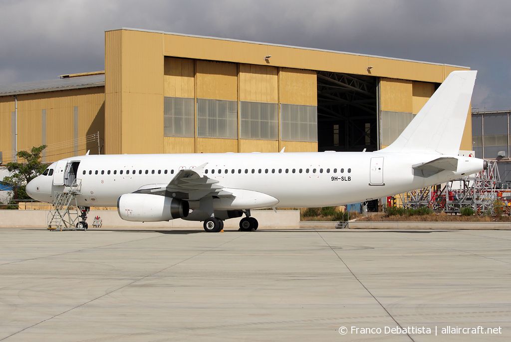9H-SLB · Airbus A320-232 · (MLA / LMML)