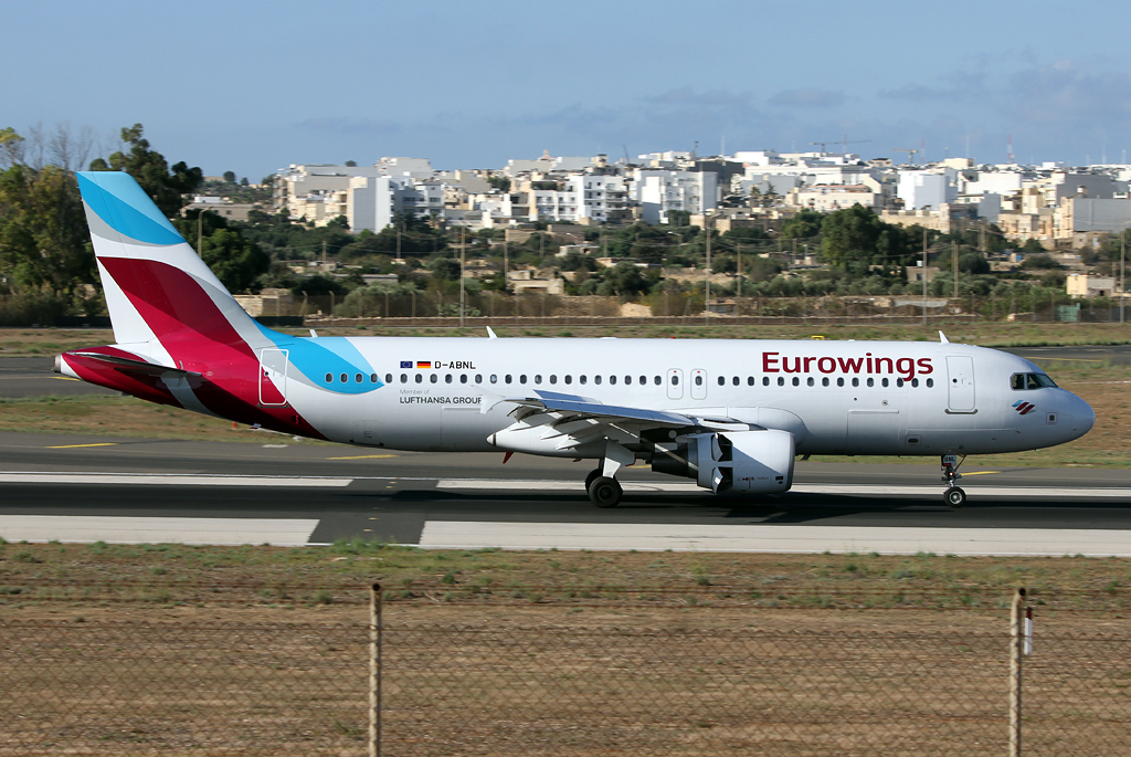 D-ABNL · Airbus A320-214 · MLA / LMML