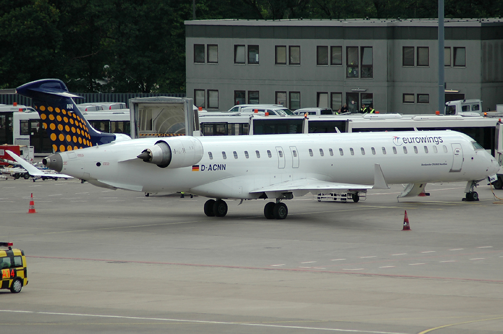 D-ACNN · Bombardier CRJ-900LR · (TXL / EDDT)