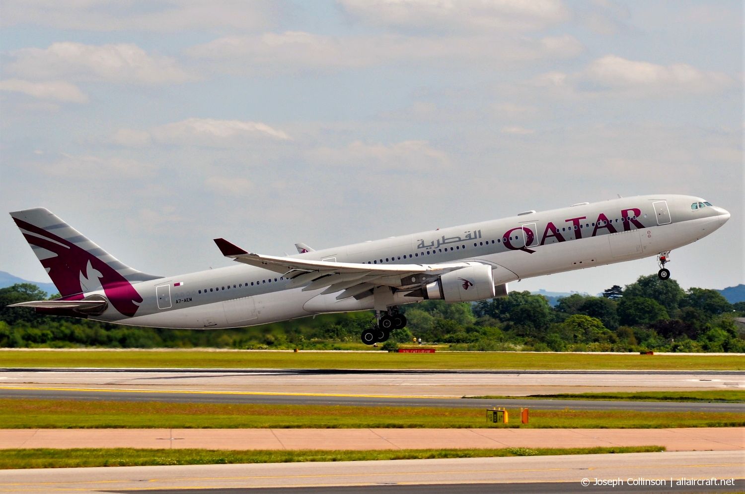 A7-AEM · Airbus A330-302 · (MAN / EGCC)