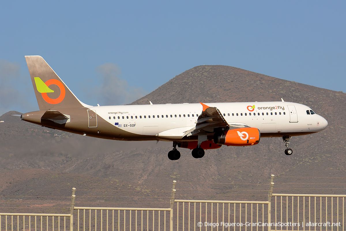 SX-SOF · Airbus A320-232 · (LPA / GCLP)