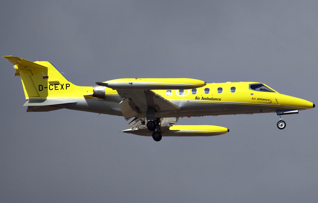 D-CEXP · Gates Learjet 35A · (LPA / GCLP)