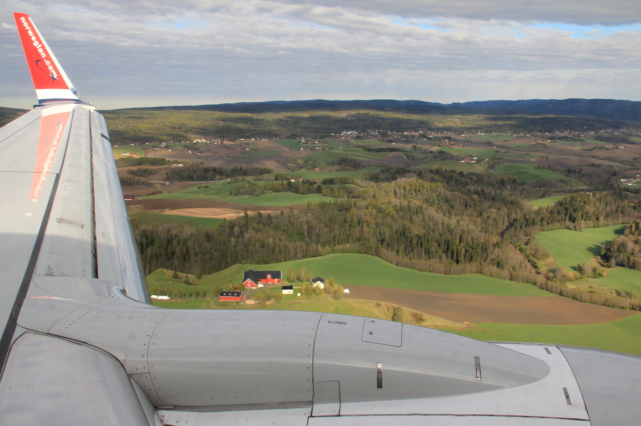 LN-NIF · Boeing 737-8JP(WL) · -