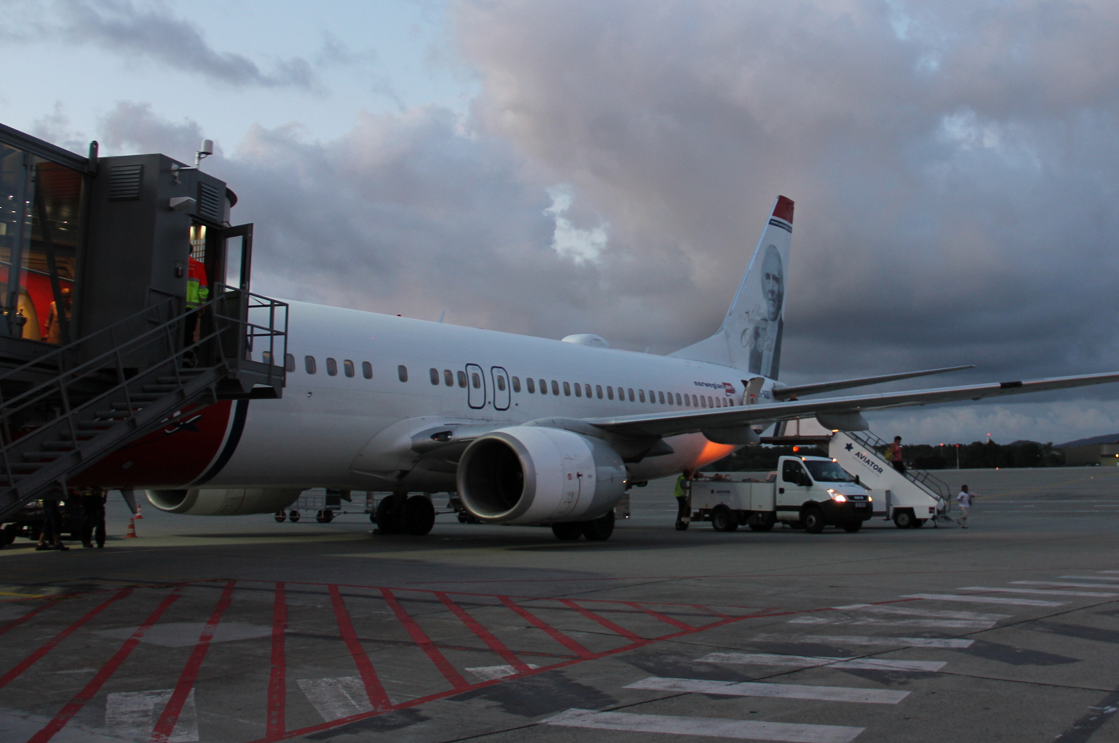 LN-NOC · Boeing 737-81Q(WL) · (SVG / ENZV)